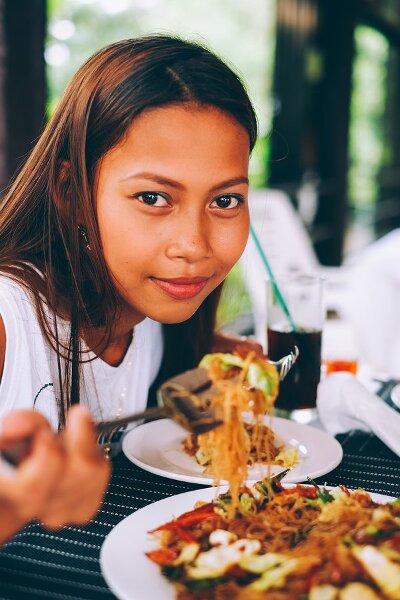 Belajar bahasa Filipina menggunakan metode ingatan jangka panjang (2021)