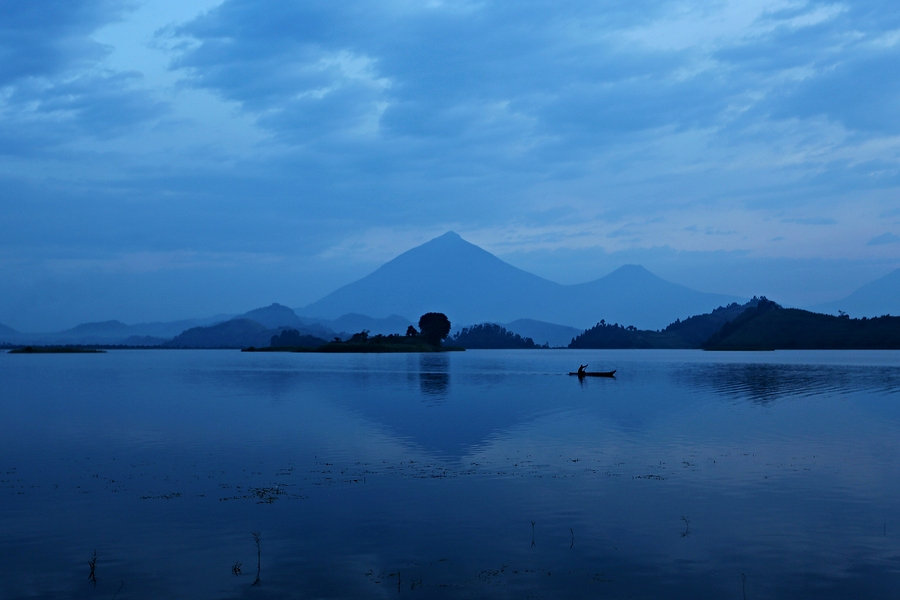 Learn Lingala on autopilot with superlearning (2020)