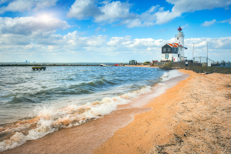 Learning Methods for Learning Dutch