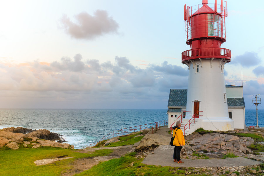 Learning Methods for Learning Norwegian