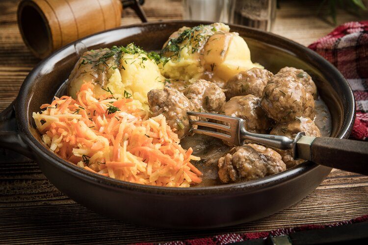 apprenez le vocabulaire pour travailler dans la gastronomie en suédois