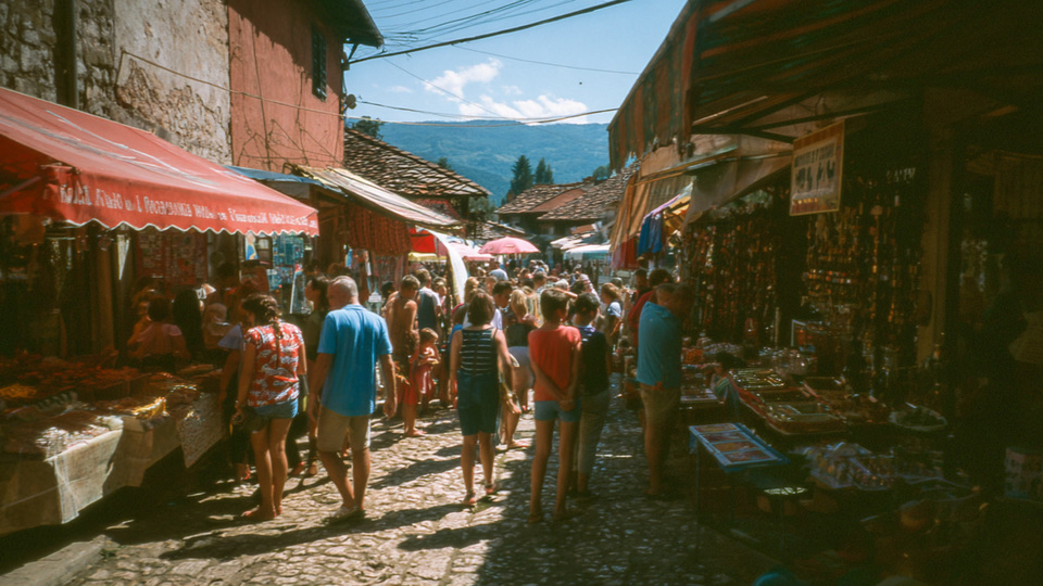 Scène de marché animée